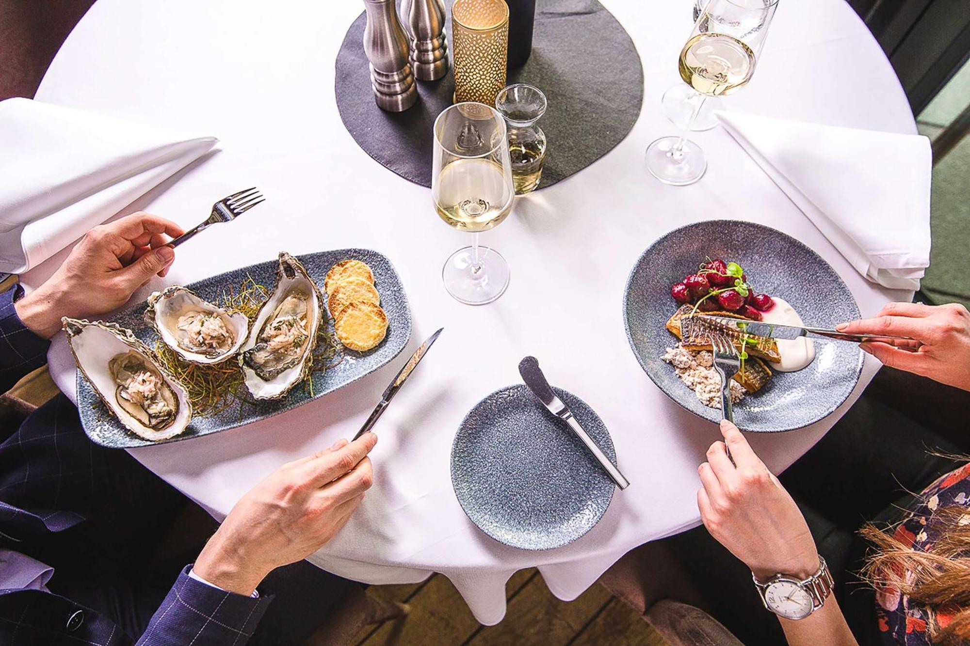 Radisson Blu Resort シフィノウイシチェ エクステリア 写真 Oysters and Champagne